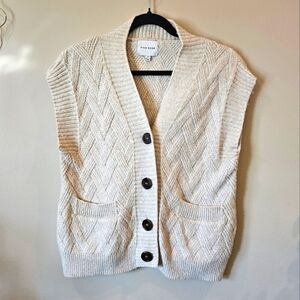Pink Rose Cream Oversized Sweater Vest – Size XS, Great Condition